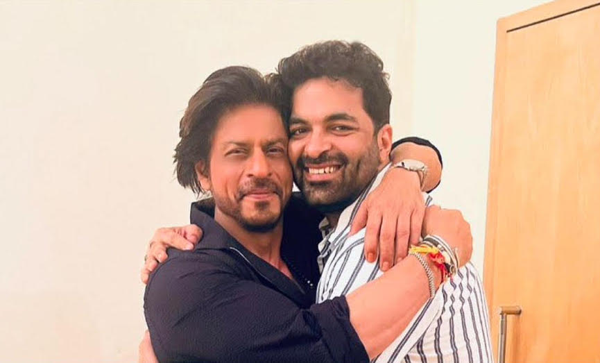 Shah Rukh Khan’s Twitter Praise for Sumit Arora is Full Of Love and Admiration
